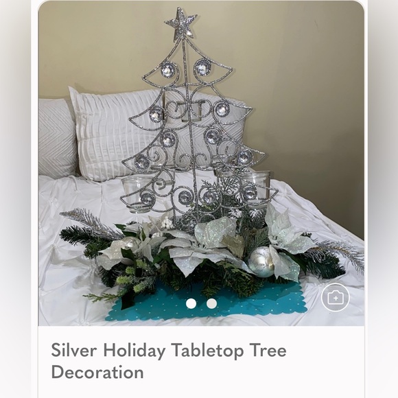 Silver Holiday Tree Decoration- 5 candle holder pre -owned with free gift - Picture 15 of 17